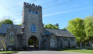 Bradley Memorial Chapel at Fort Hill Cemetery