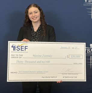 Maxine Zaretsky - Winner of the 2025 SEF National Business Aptitude Award