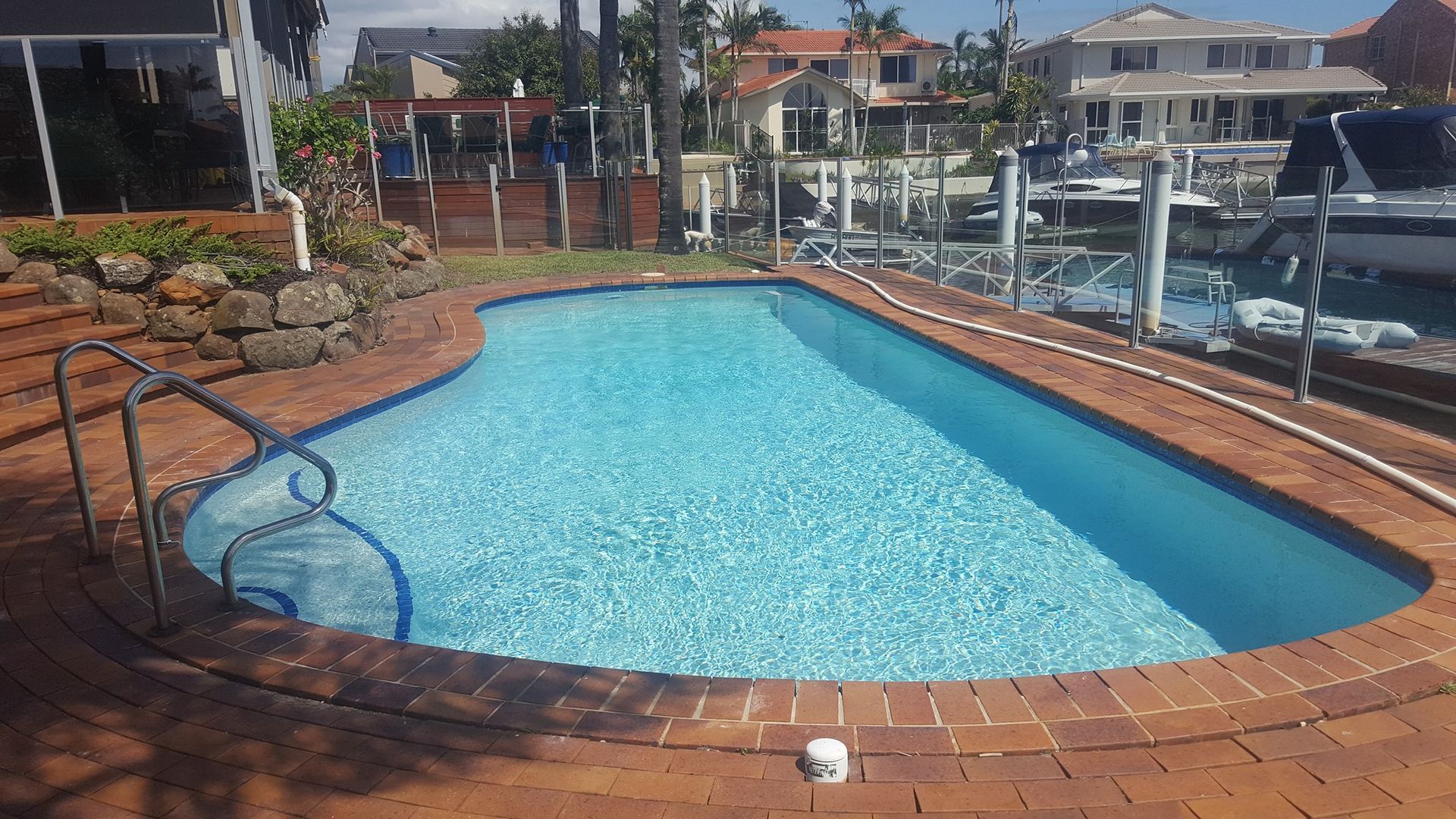 pool build gold coast