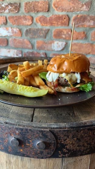 Charred burger