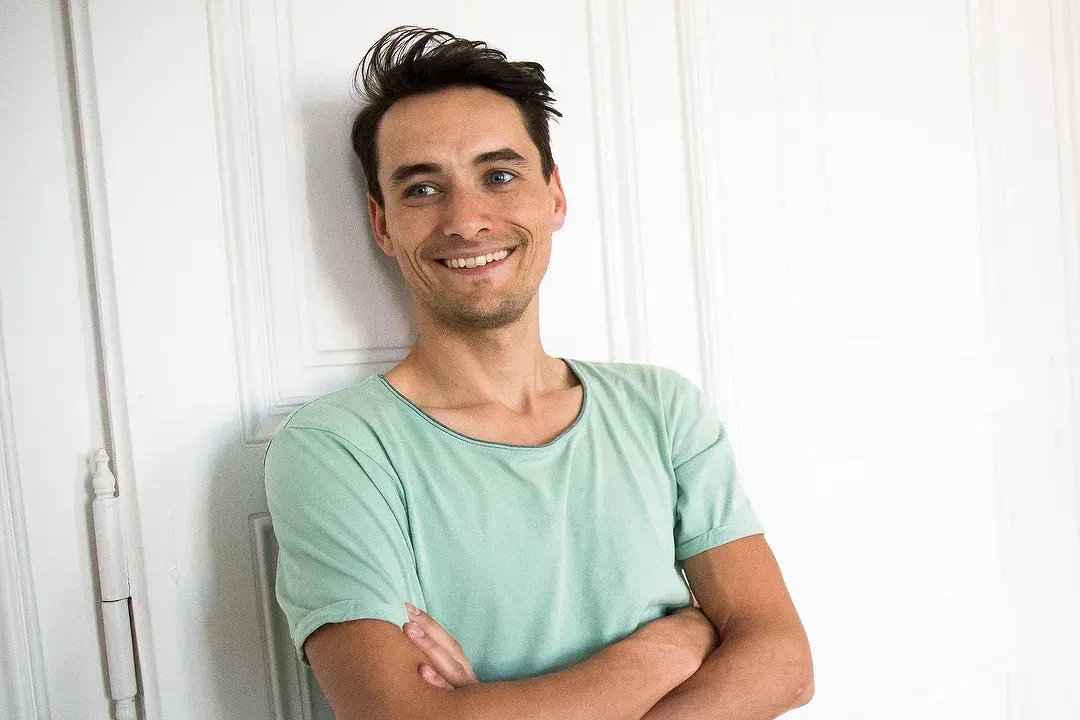 Portraitfoto Florian Mühlboeck