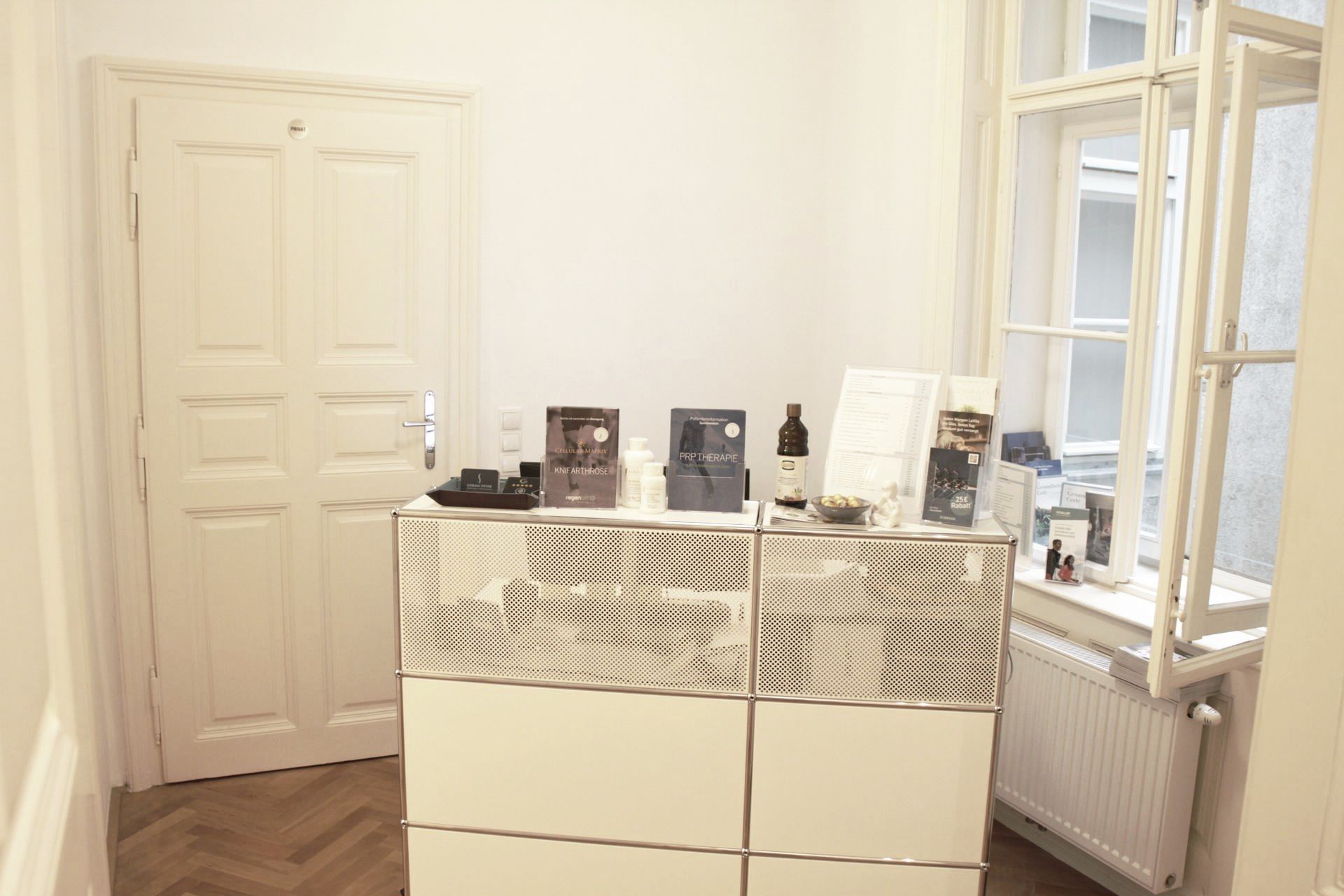 Spezielle Therapien bei Überlastung des Bewegungsapparats - OA Dr. Nadja Jiresch - Urban Spine - 1010 Wien