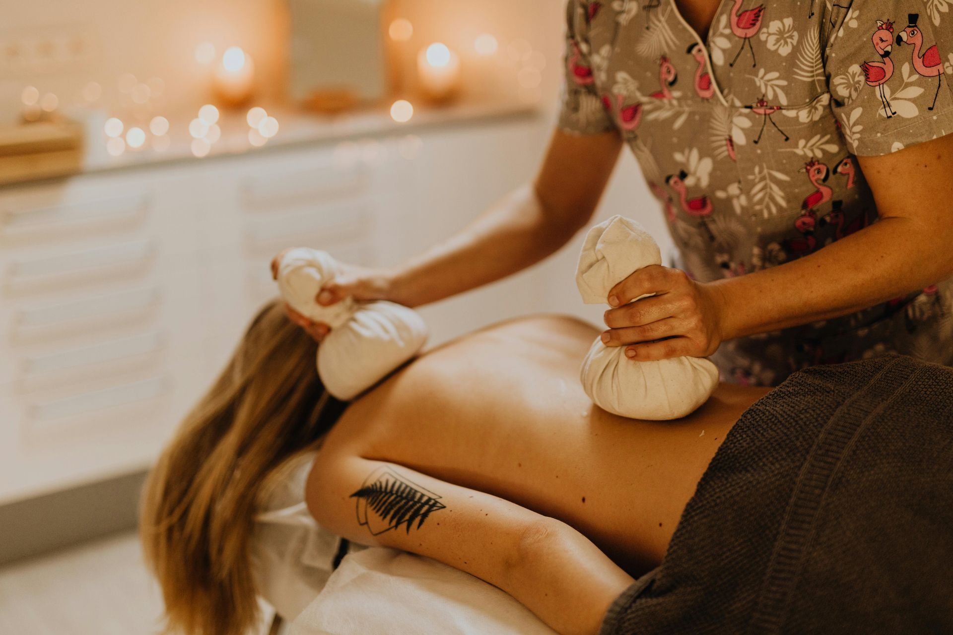 Wirbelsäule - Ayurveda - TCM - Akupunktur - OÄ. Dr. Nadja Jiresch - Wirbelsäulen- & Skoliosezentrum Urban Spine - 1010 Wien