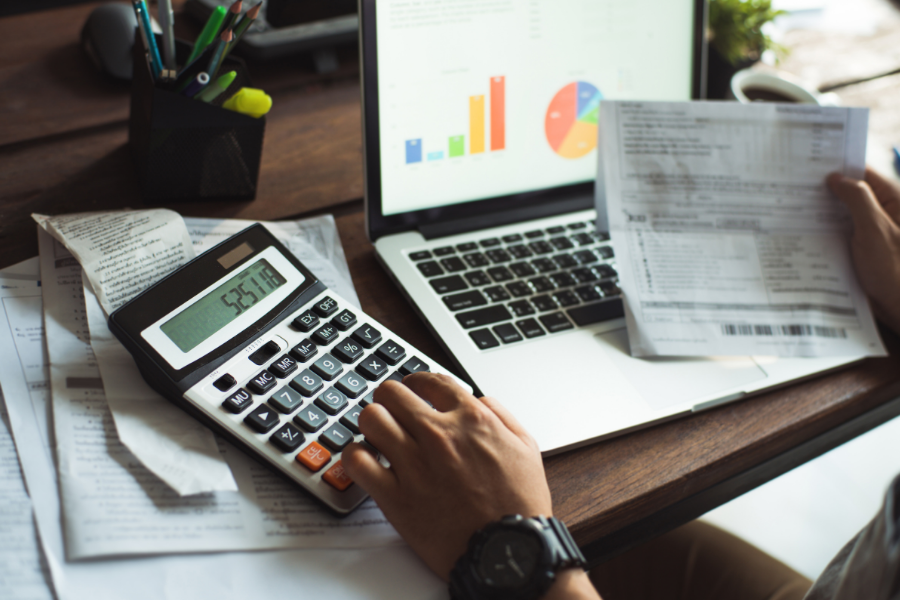 Breakdown of roof repair costs and factors