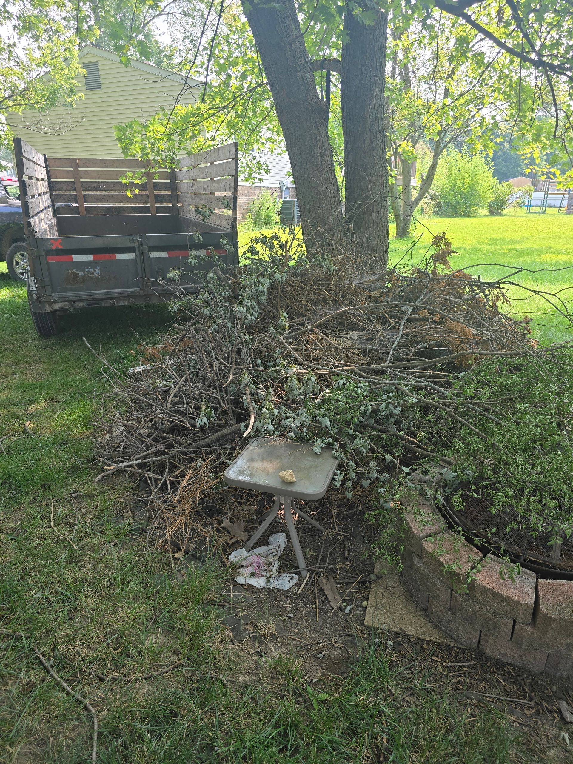 yard waste removal services
