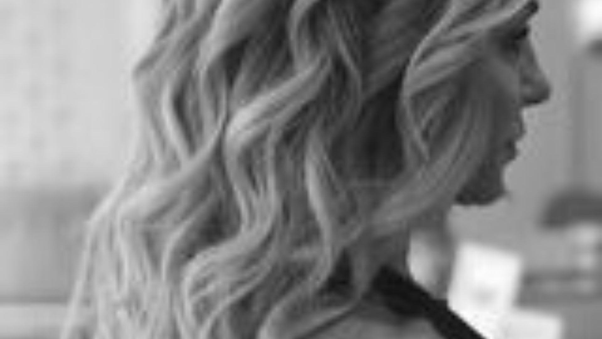 1st curly hair model