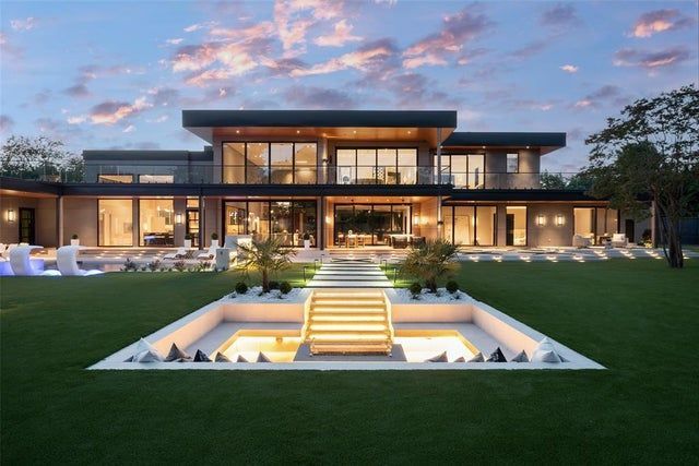 10846 Crooked Creek Ct