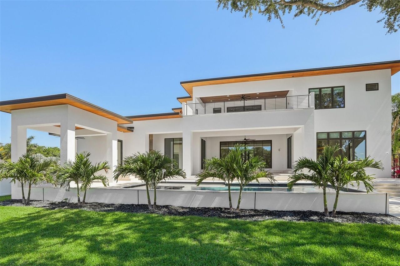 1401 Brightwaters Blvd NE