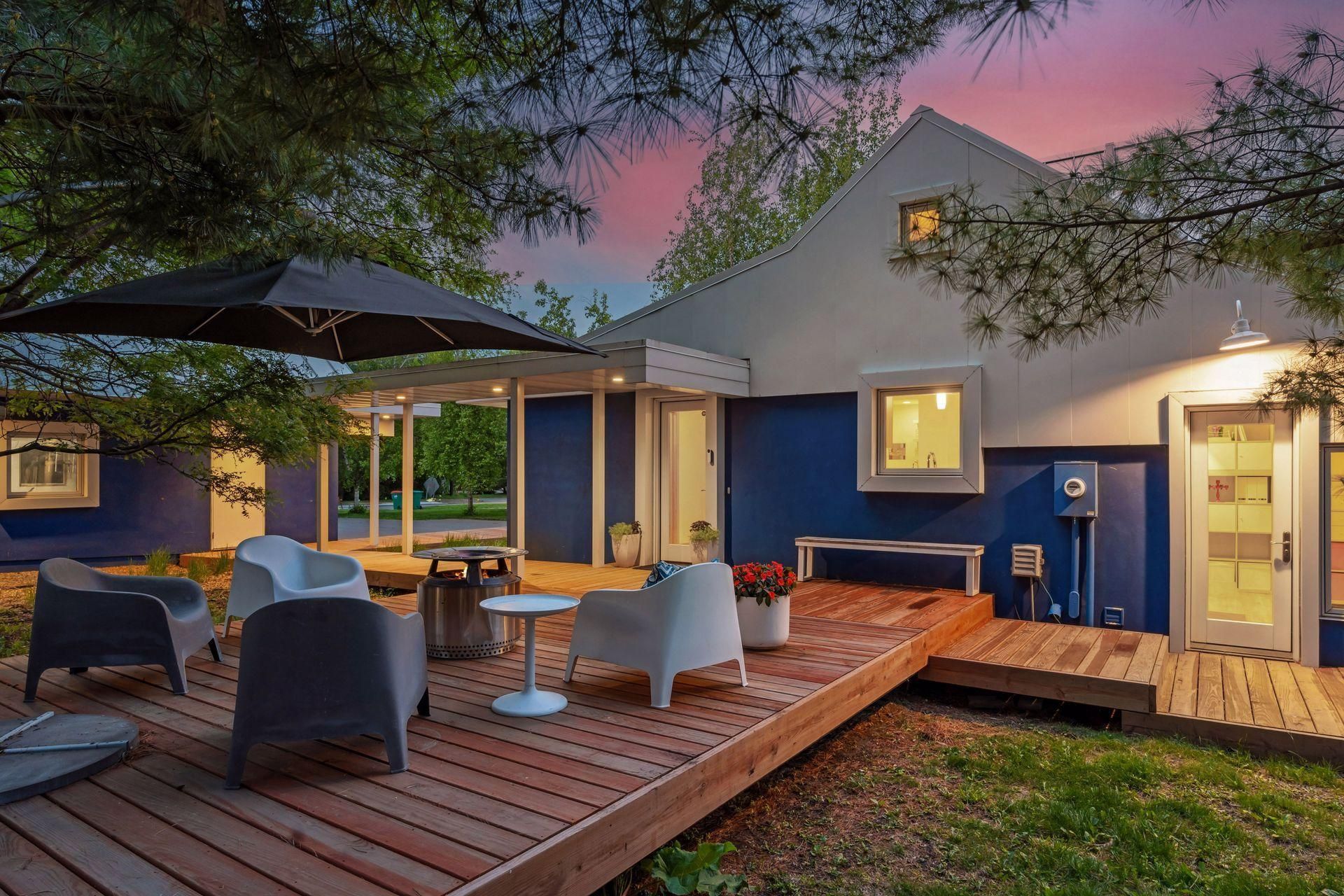 McMinnville Modern Home Land