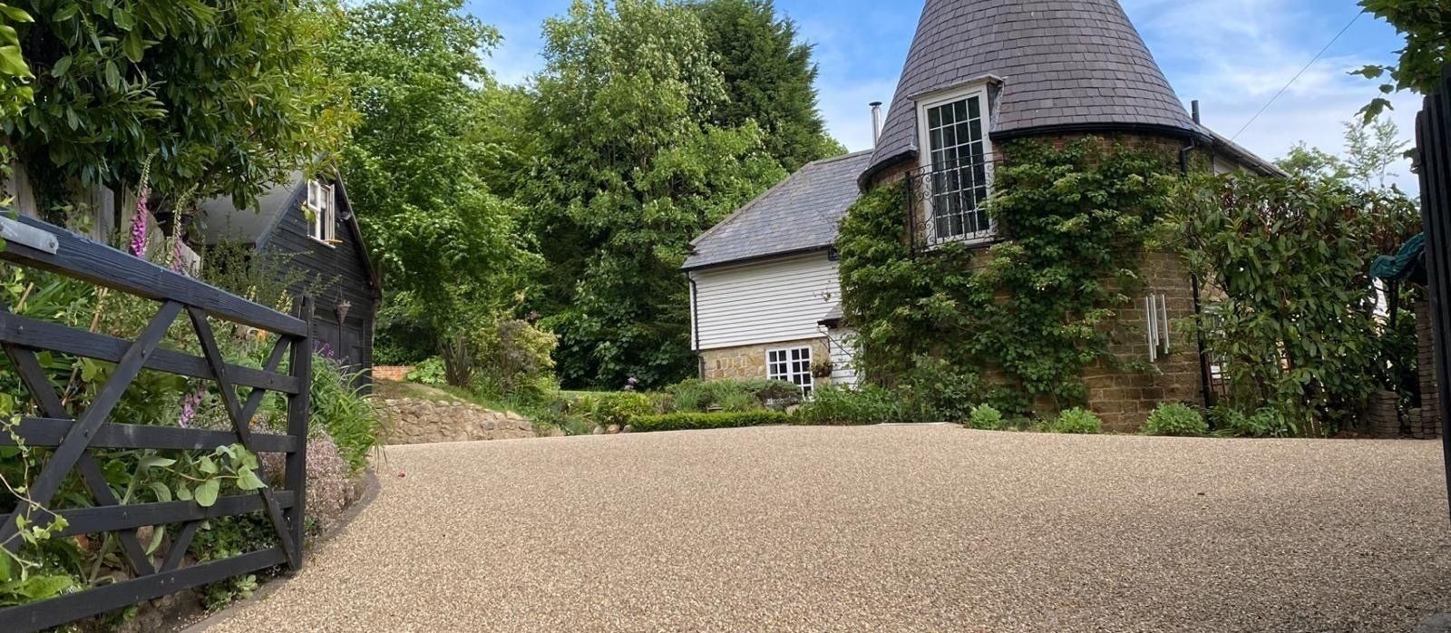Tar & Chip Driveway Tunbridge wells