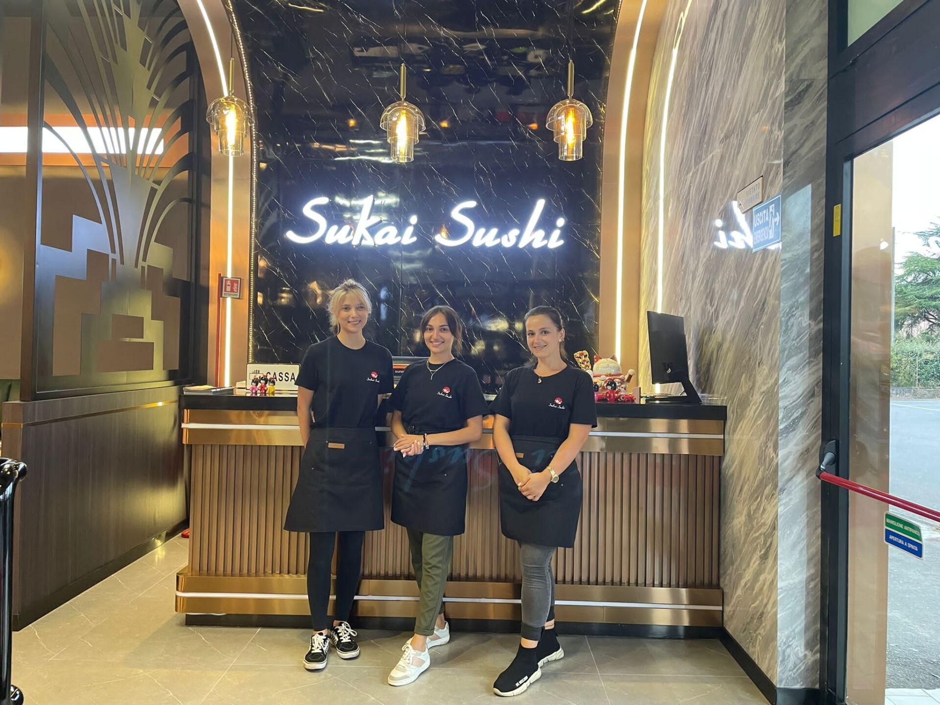 Sukai Sushi staff