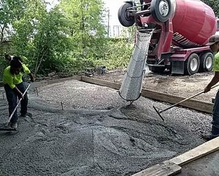 Contractors on pouring cement - concrete contractors north ridgeville oh