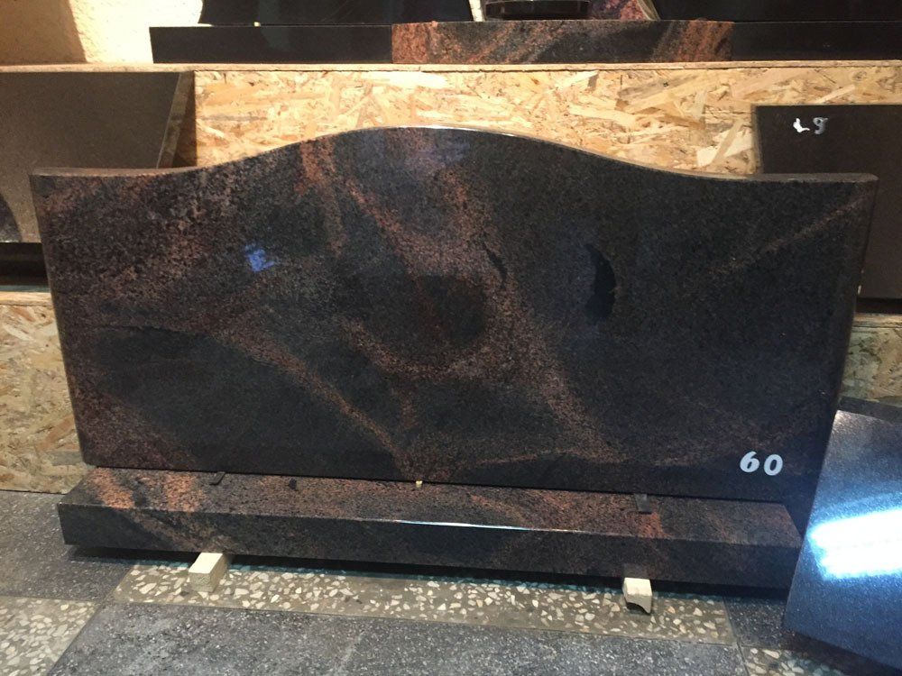 Klaipėdos Akmuo gaminamų paminklų pavyzdžiai