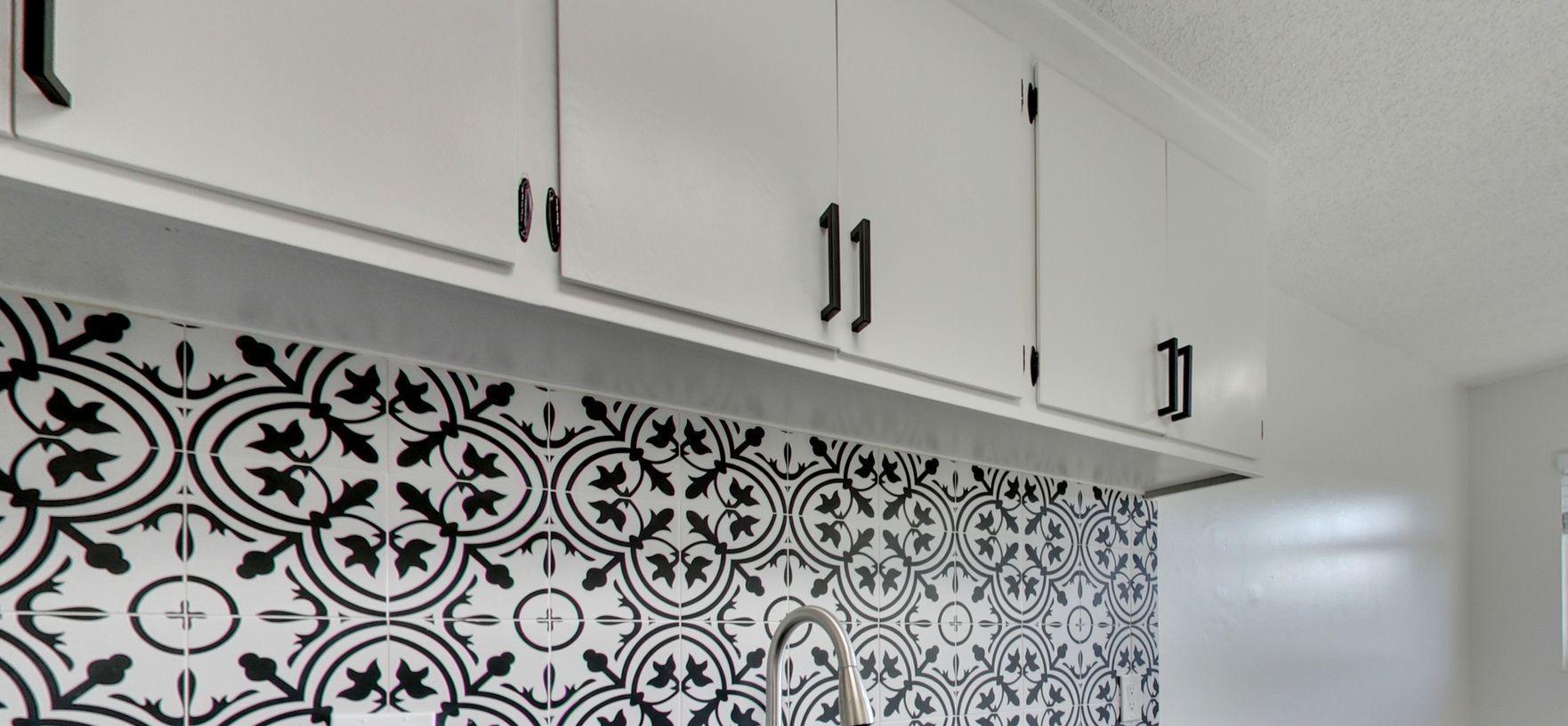 NEW KITCHEN CABINETS