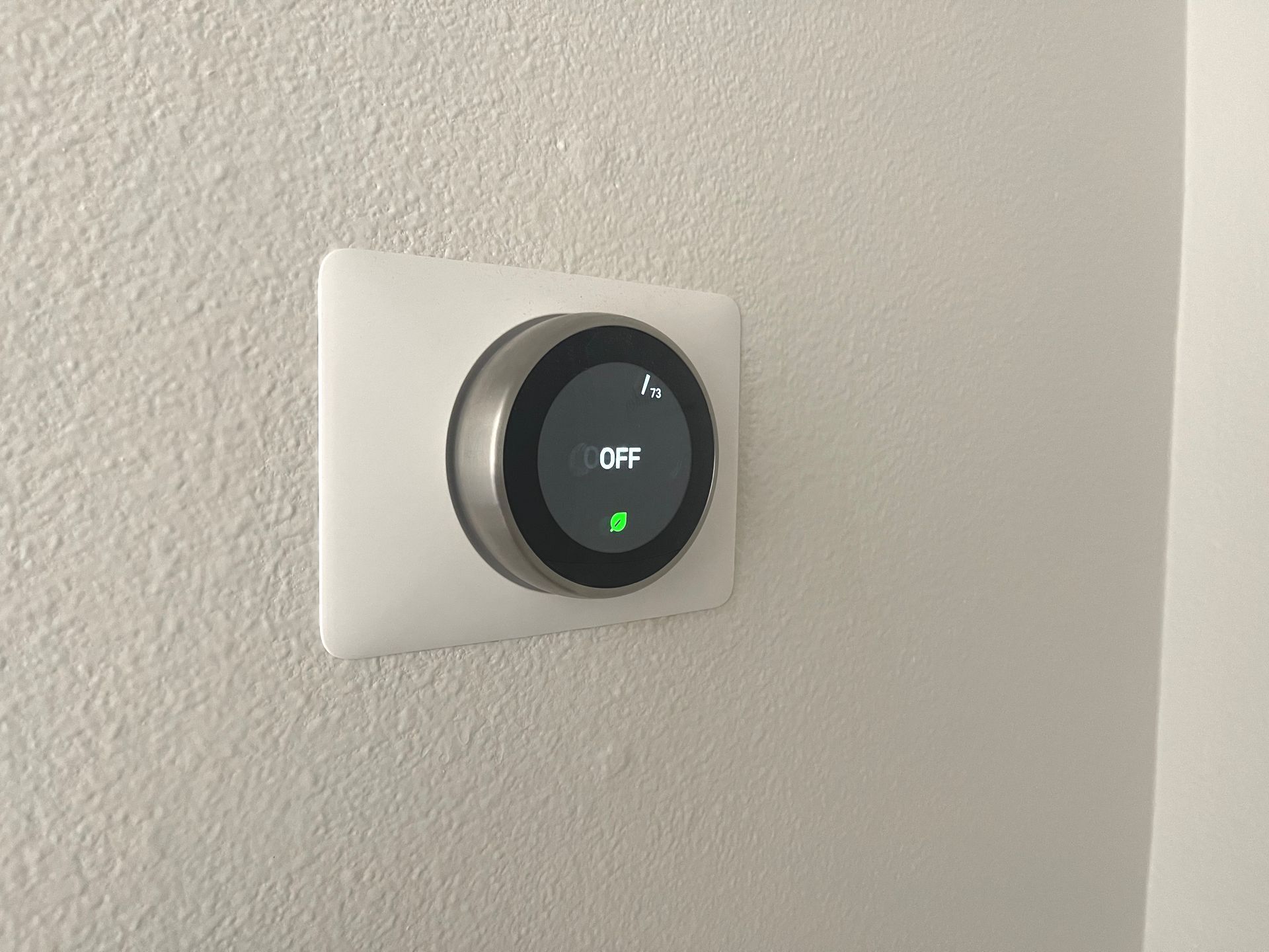 white advanced thermostat for hvac