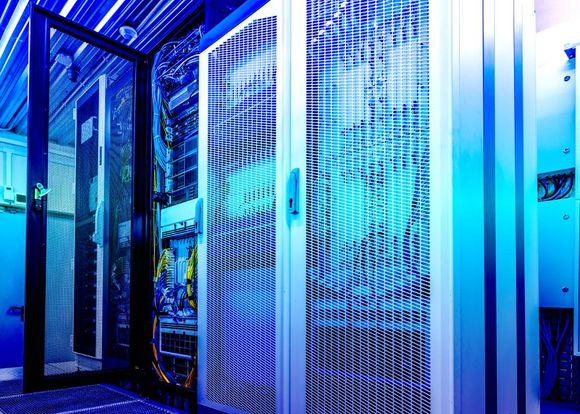 Armadi per server