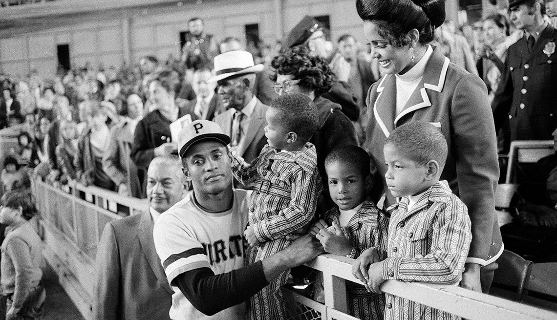 Roberto Clemente with his family, including his son that might have also prophesied his tragic end