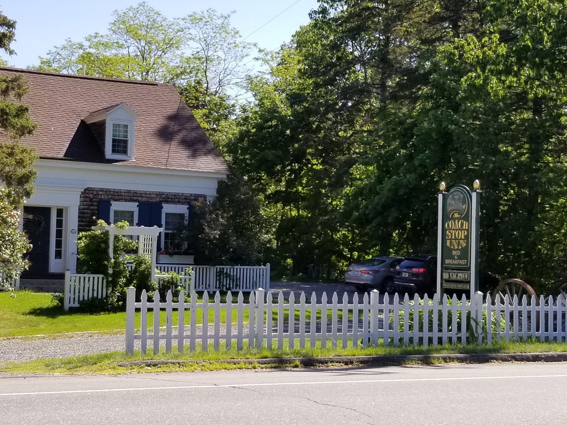 Experience Comfort at Coach Stop Inn Bed and Breakfast, Bar Harbor