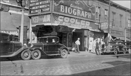 The Biograph Theater in an FBI photo from 1934