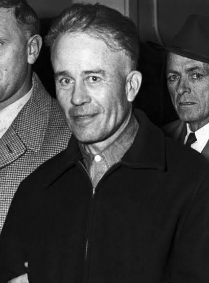 Ed Gein walking into trial