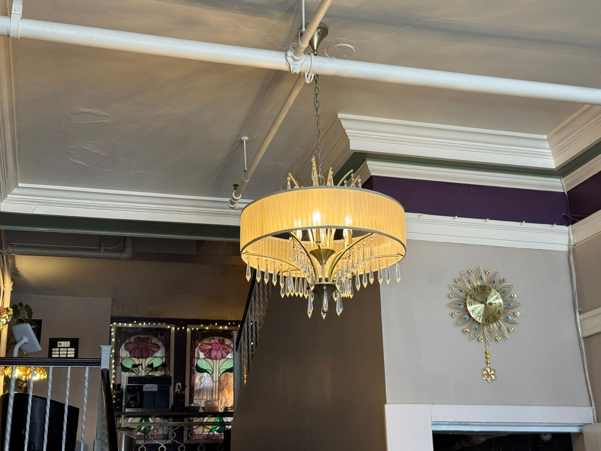 The haunted chandelier of the Gilmore Hotel