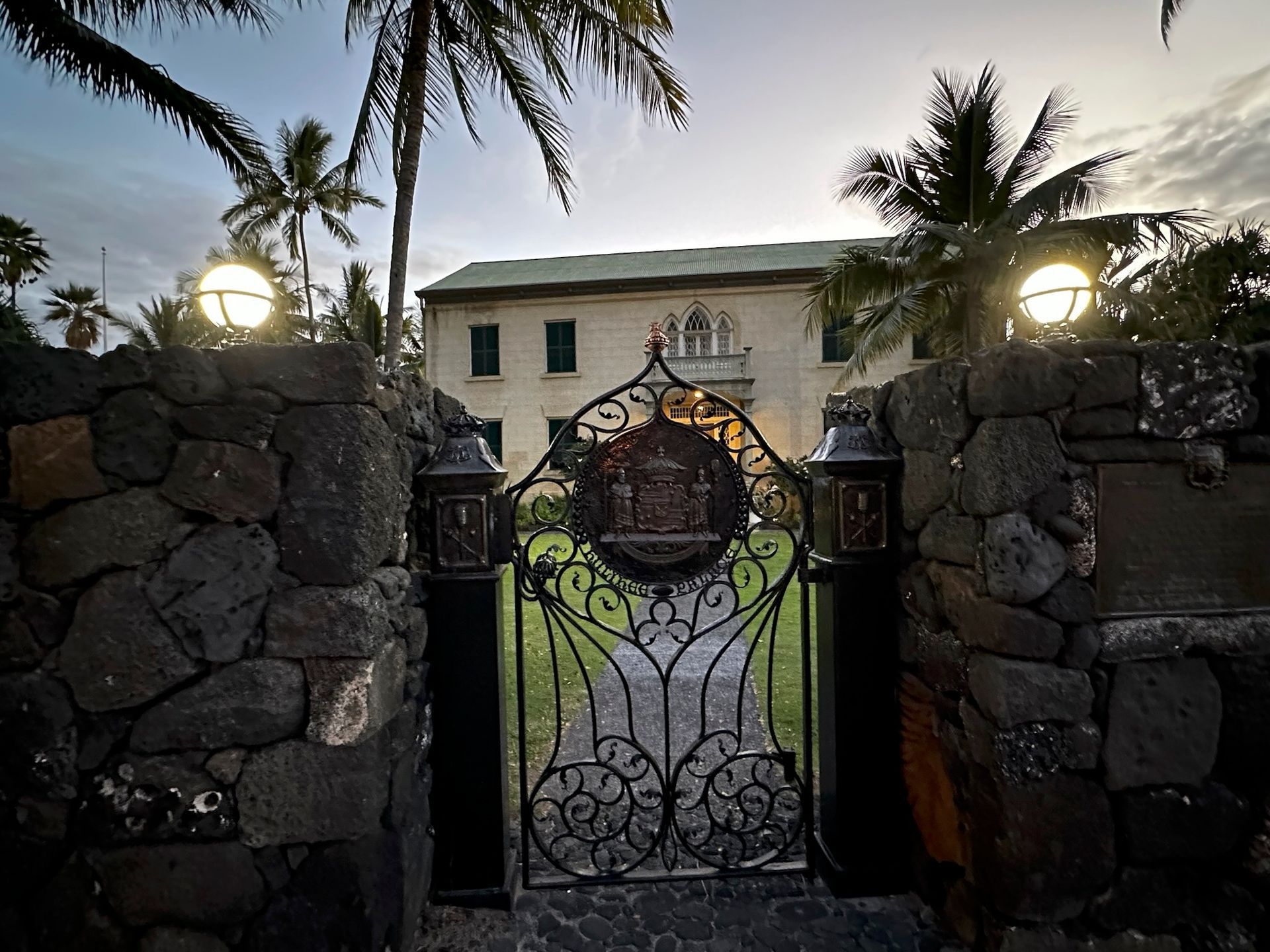 Hulihee Palace  as seen on the Kailua-Kona Ghost Tour 