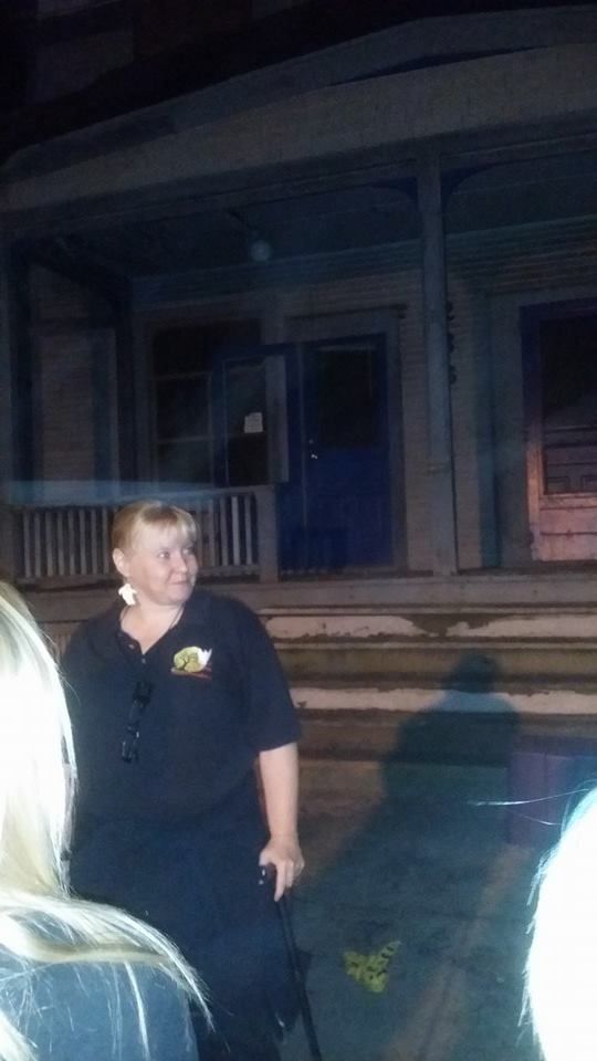 Naperville ghost tour looking for spirits