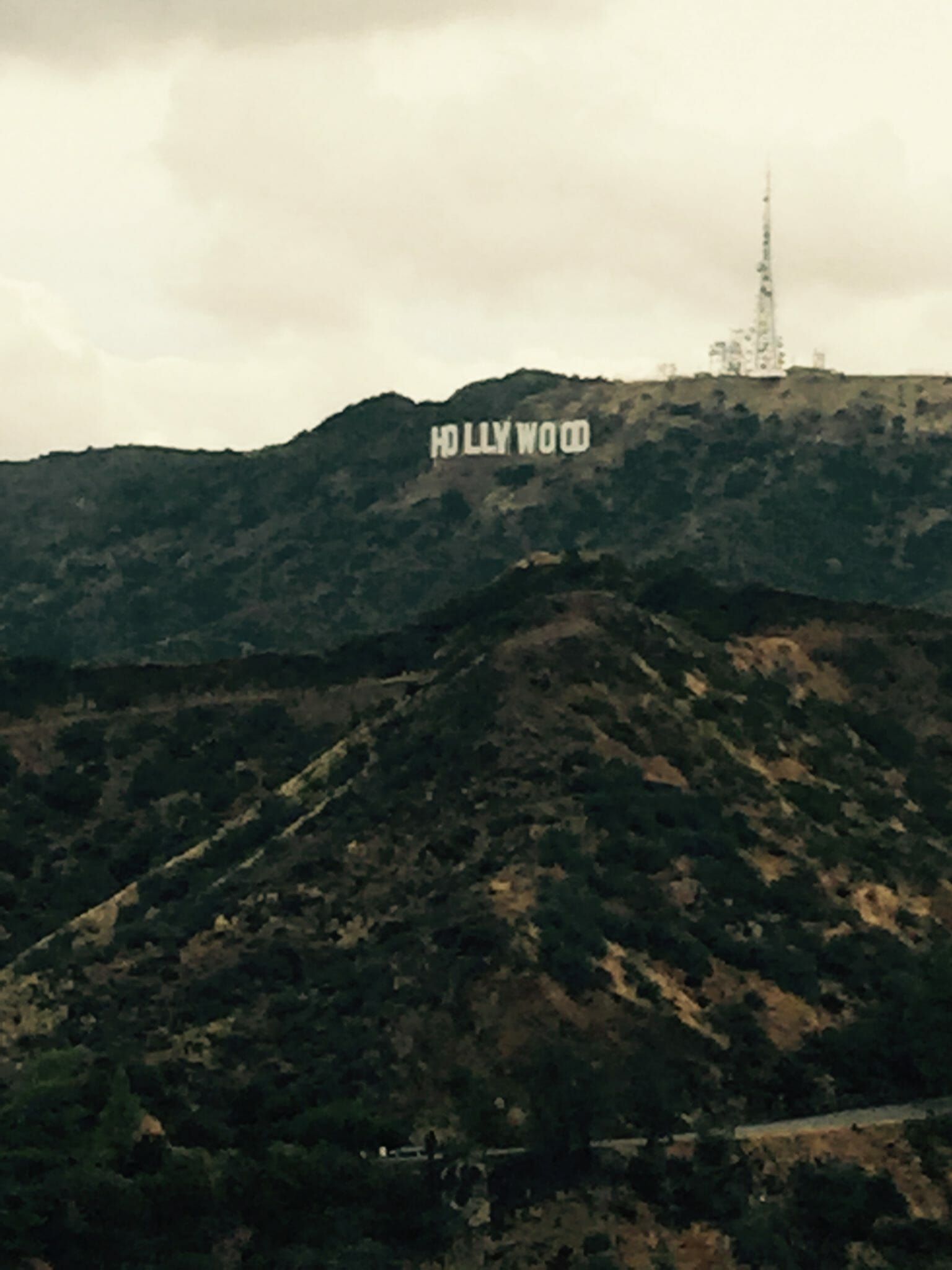 Los Angeles Ghost Tour 
 Haunted Hollywood Sign