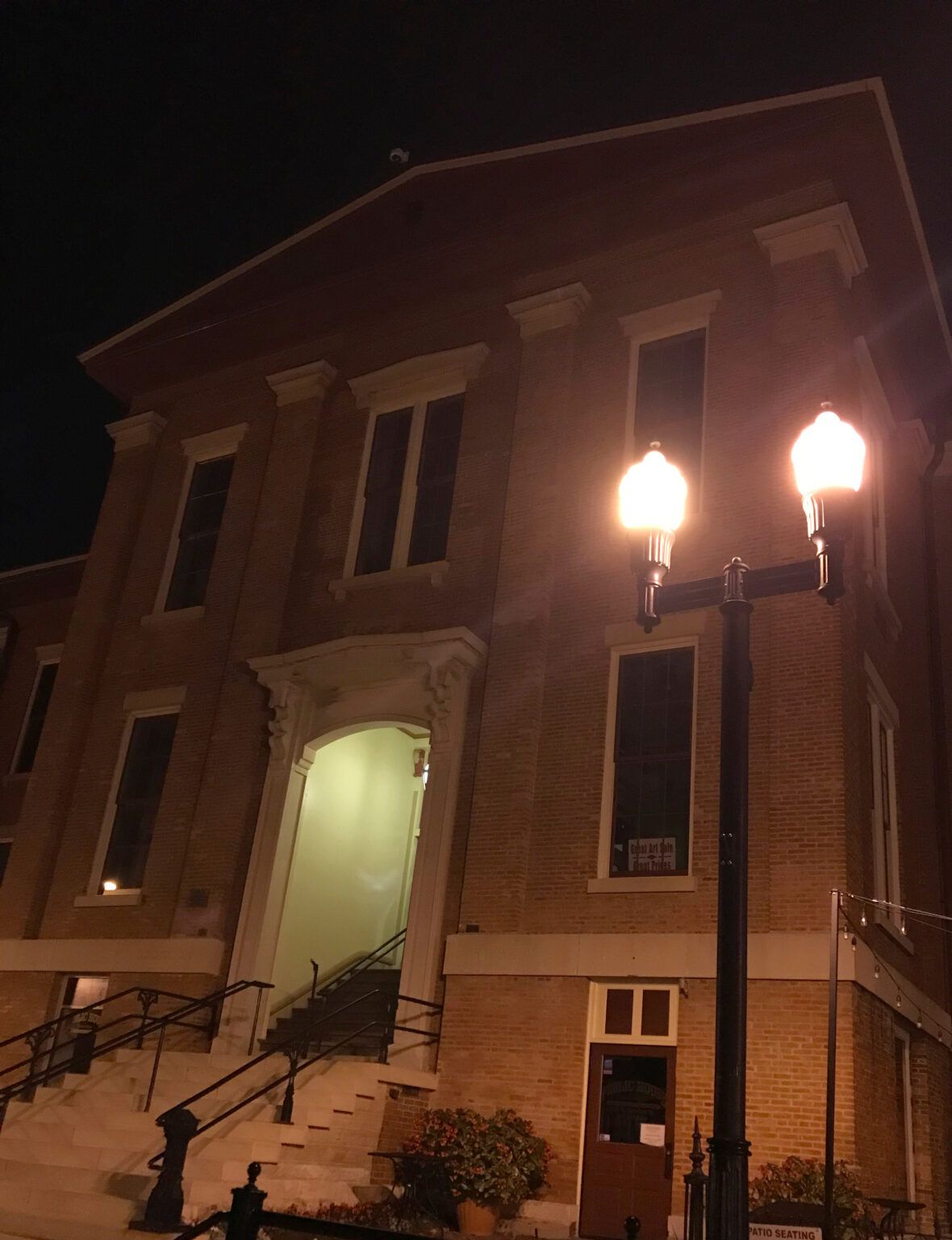 Woodstock Illinois Ghost Tour Old Courthouse