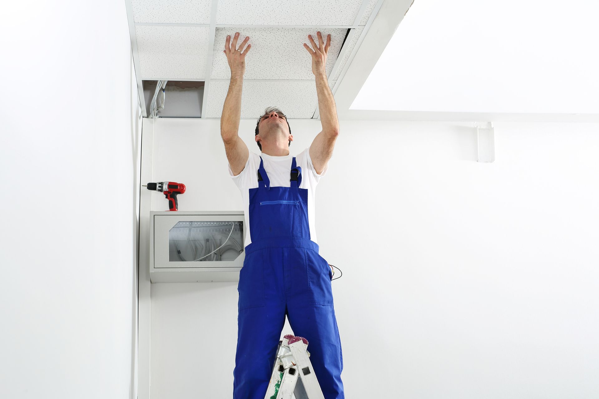 Lighting Installation in Encino, CA