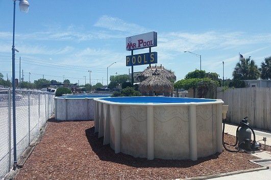Top Rail Pool — Pinellas Park, FL — Mr Pool Inc