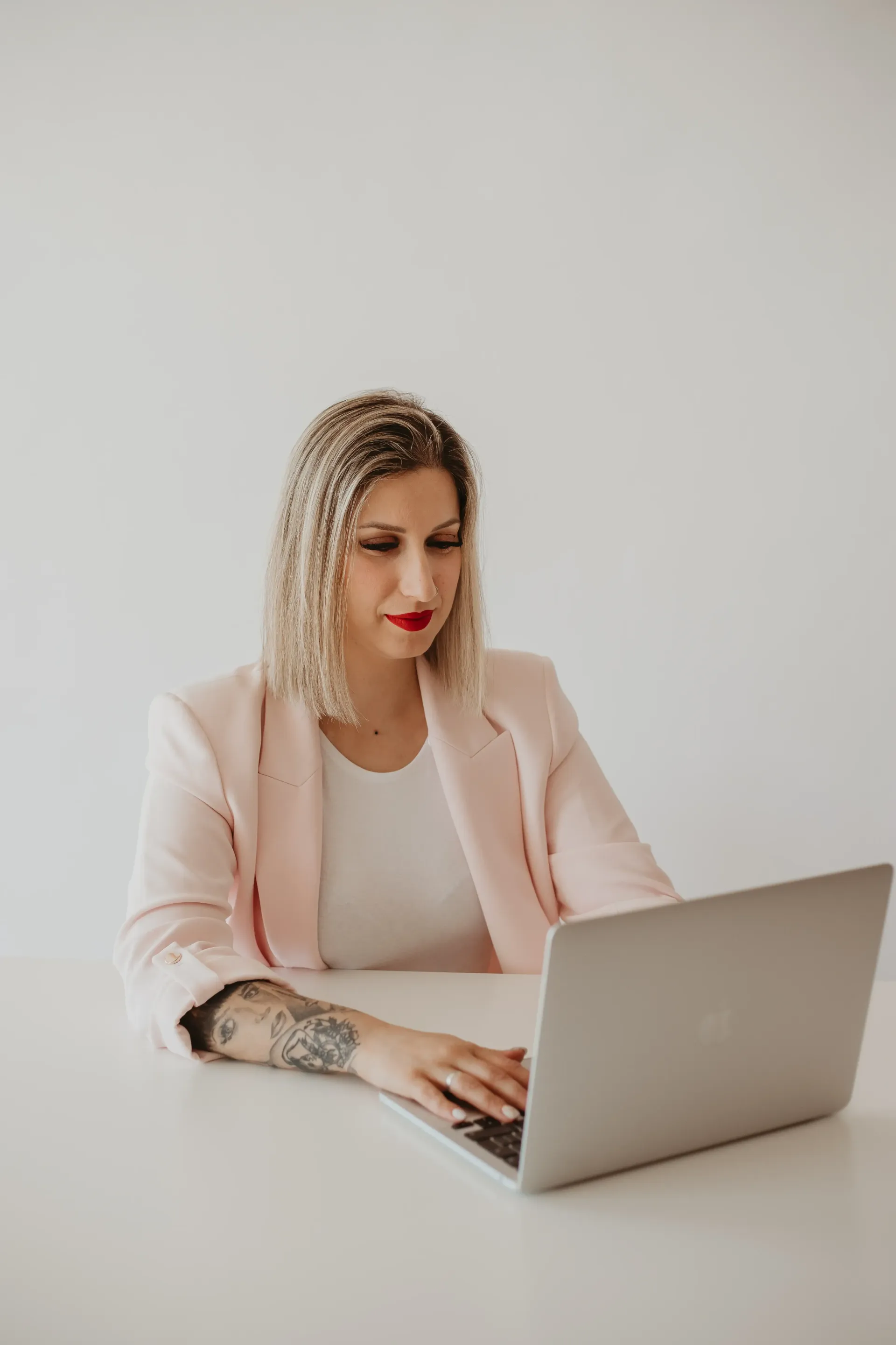 Patrícia Lourenço - CEO & Nail Artist