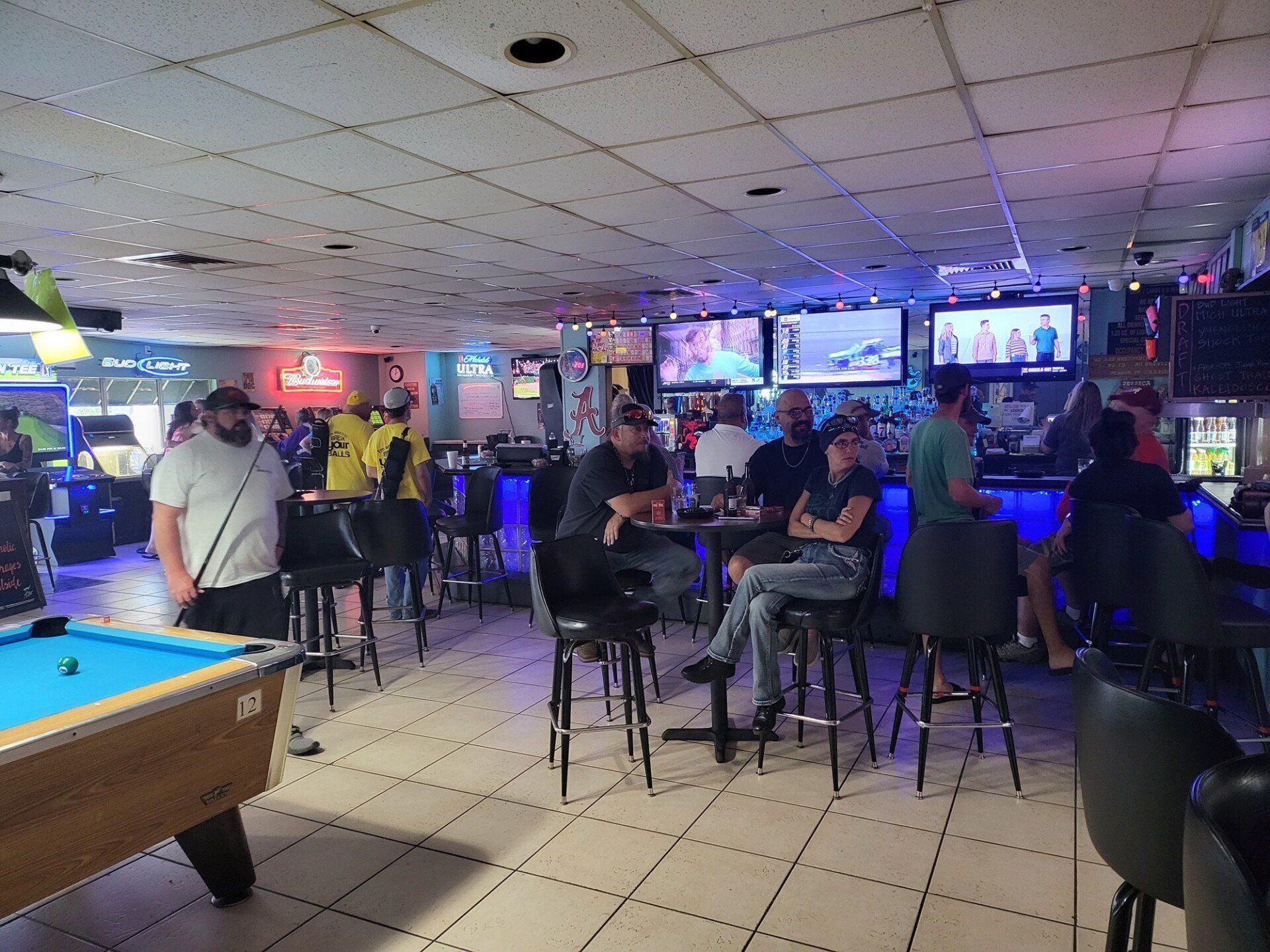 People Sitting And Drinking At The Bar | Foley, AL | The Office Lounge