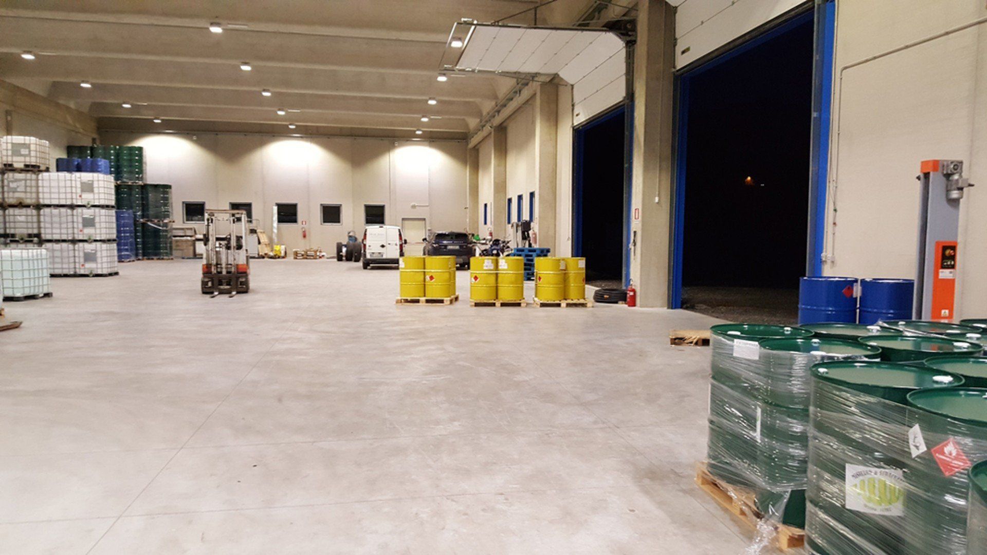 Deposito e distribuzione