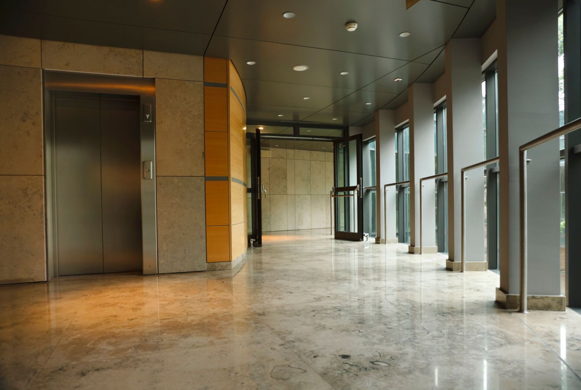 pavimento per hall di un palazzo