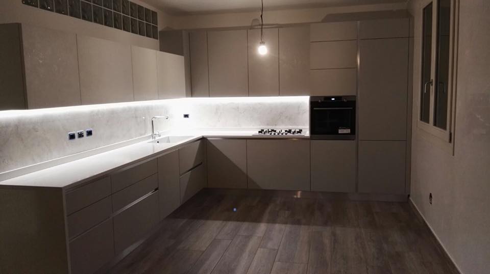 rivestimenti cucina in pietra