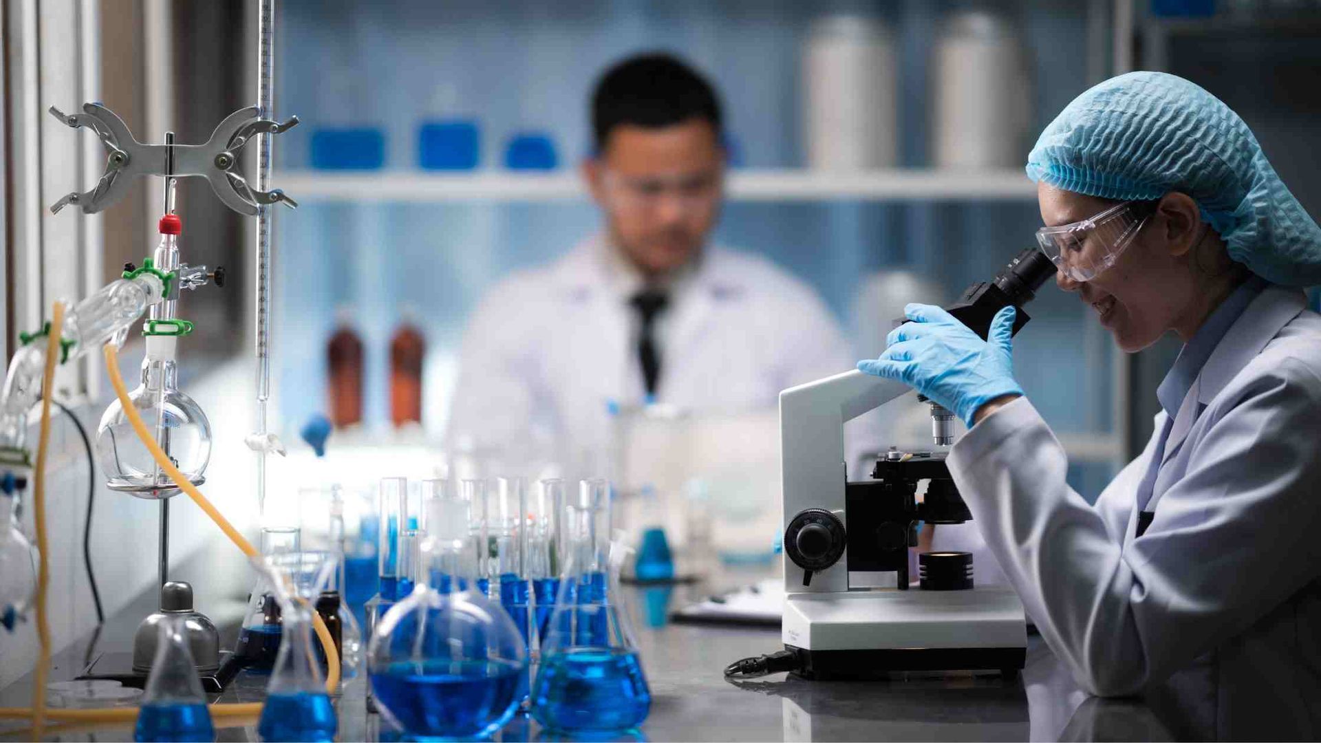 Hiring in Life Sciences: Why Employer Brand Matters More Than Ever