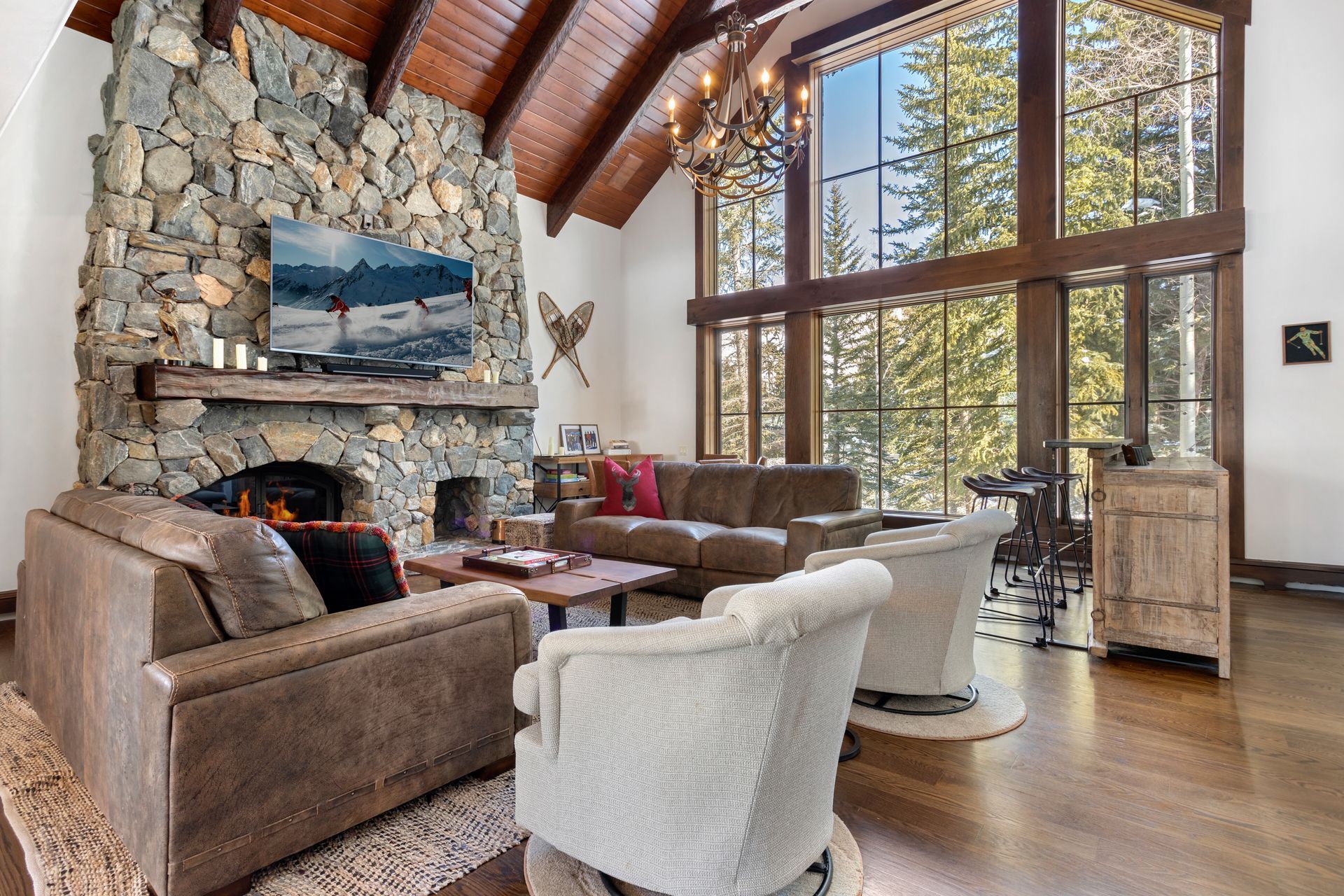 Beaver Dam living room