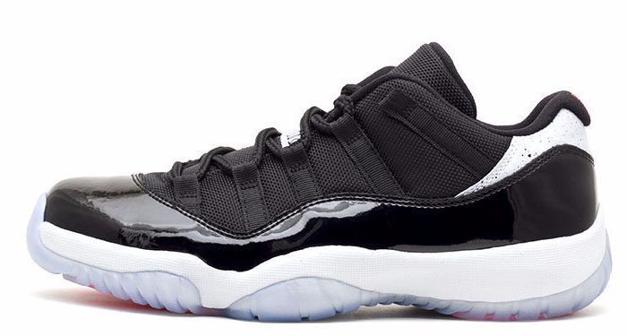 Air Jordan 11 (XI) Low Infrared 23