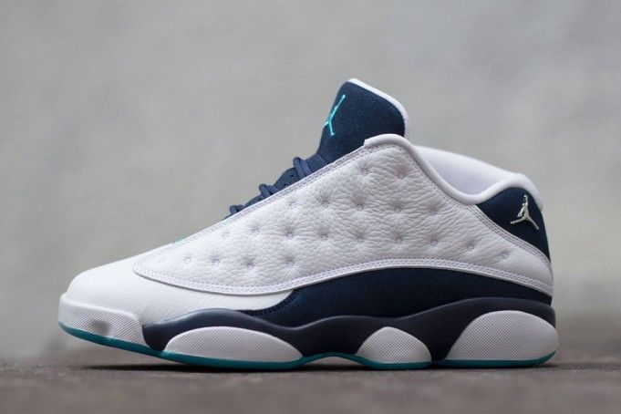 Air Jordan 13 XIII Low Hornets
