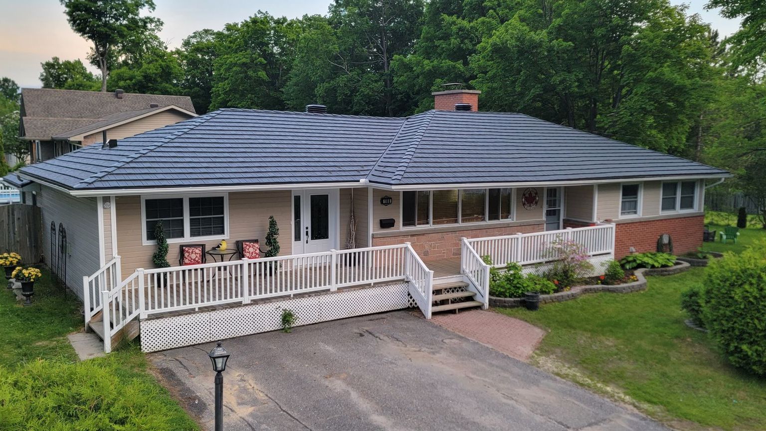 Darren Binz Contracting specialize in creating custom deck designs