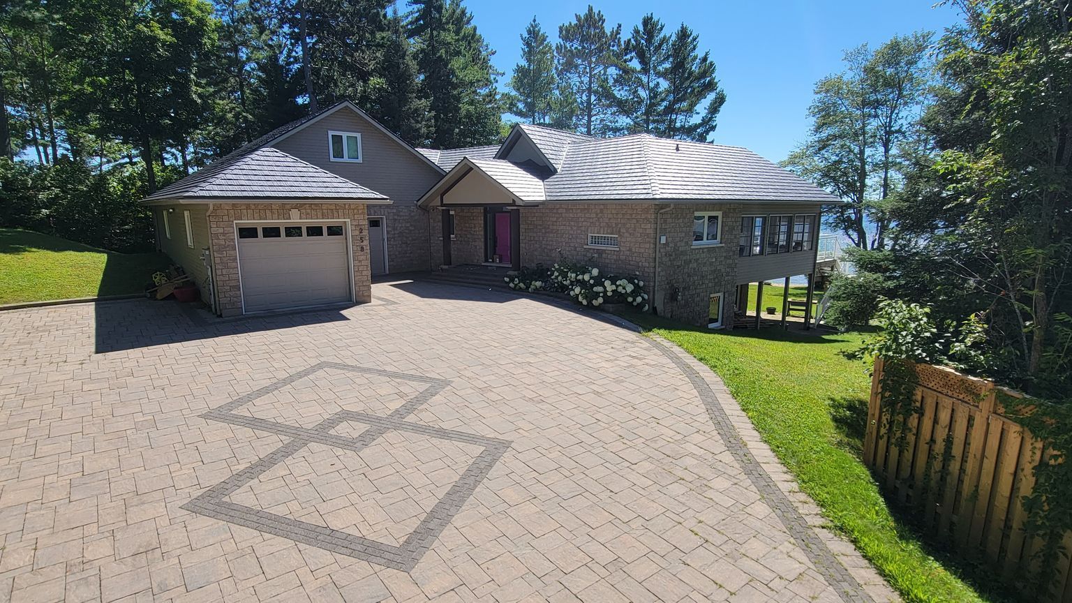 Steel shingles are an ideal choice for Northern Ontario homes