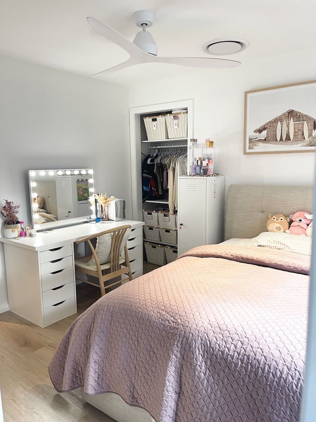 An organised and clean gold coast bedroom