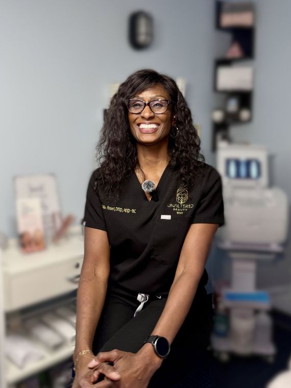 Before and after of a woman's nose. Plexr nose contouring reduces visible bumps.