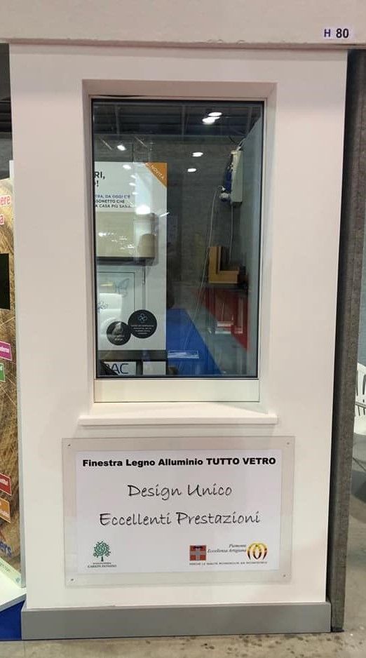 serramenti a tutto vetro