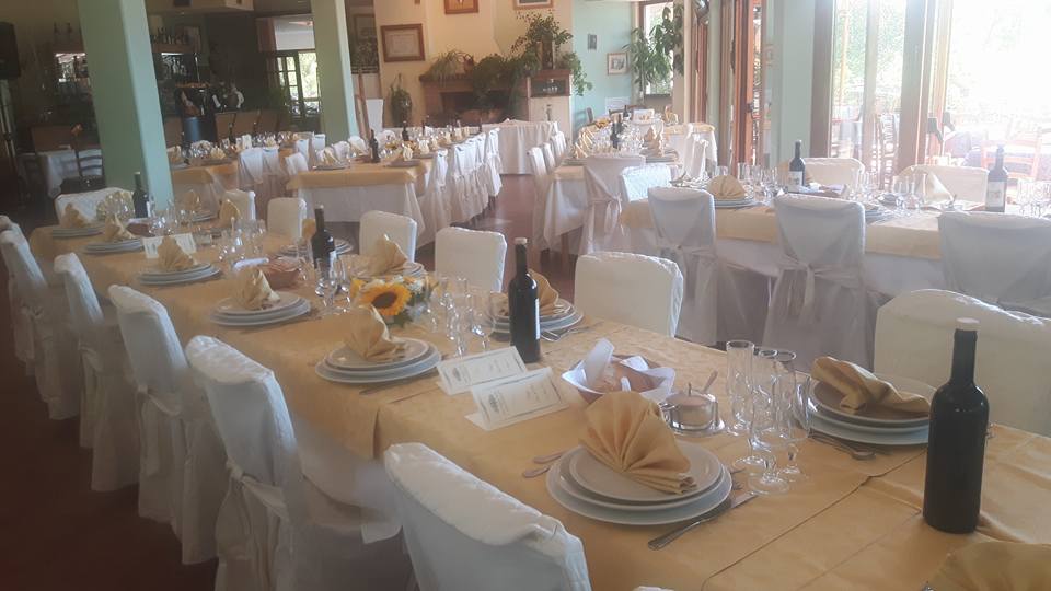 sala del ristorante allestita per evento