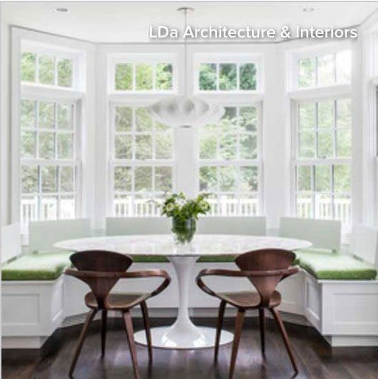 Informal bench style window seat and casual table