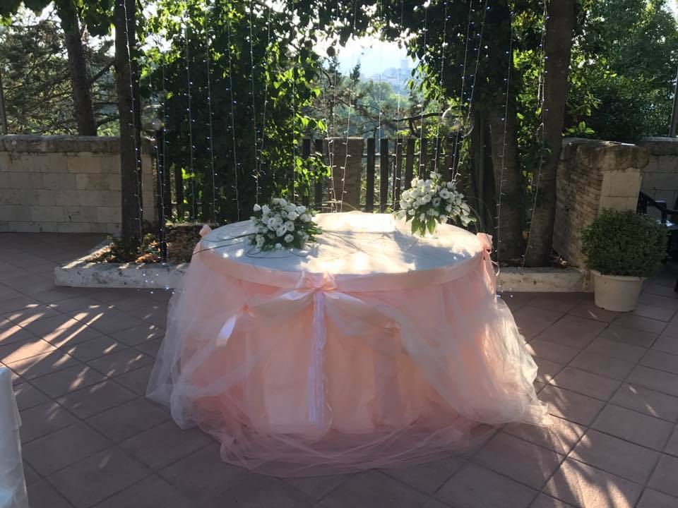 partiolcare di un tavolo da esterno