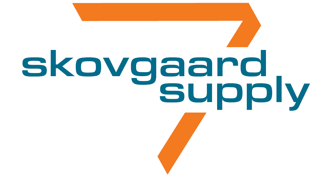 Et blåt og orange logo til Skovgaard Supply.