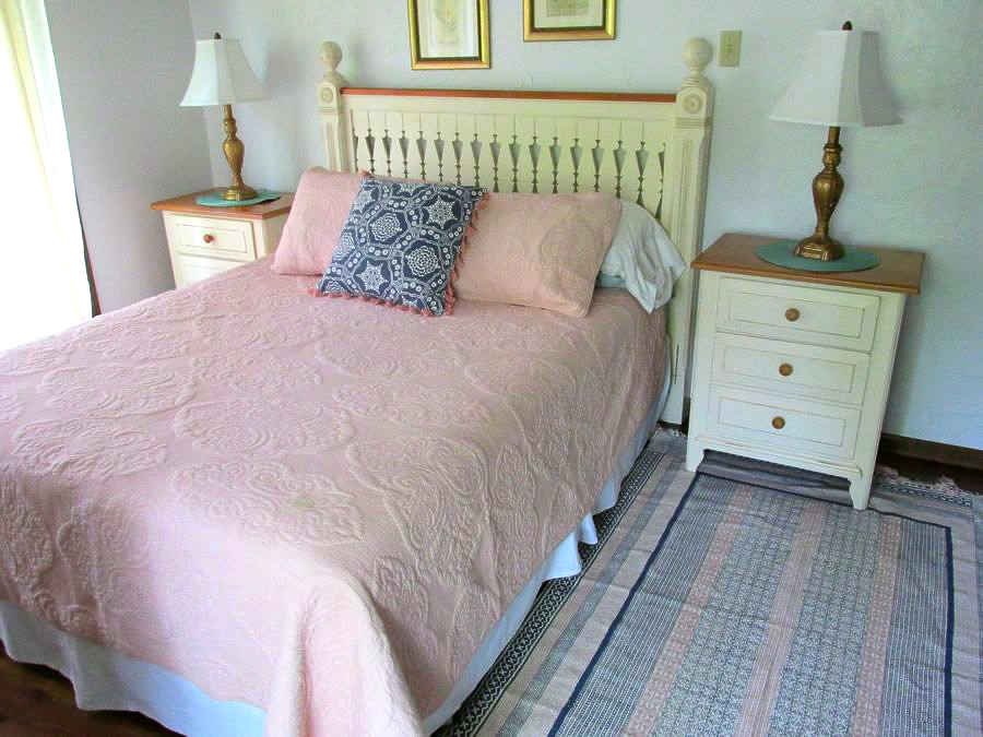 Eagle's Nest Inn_Services01